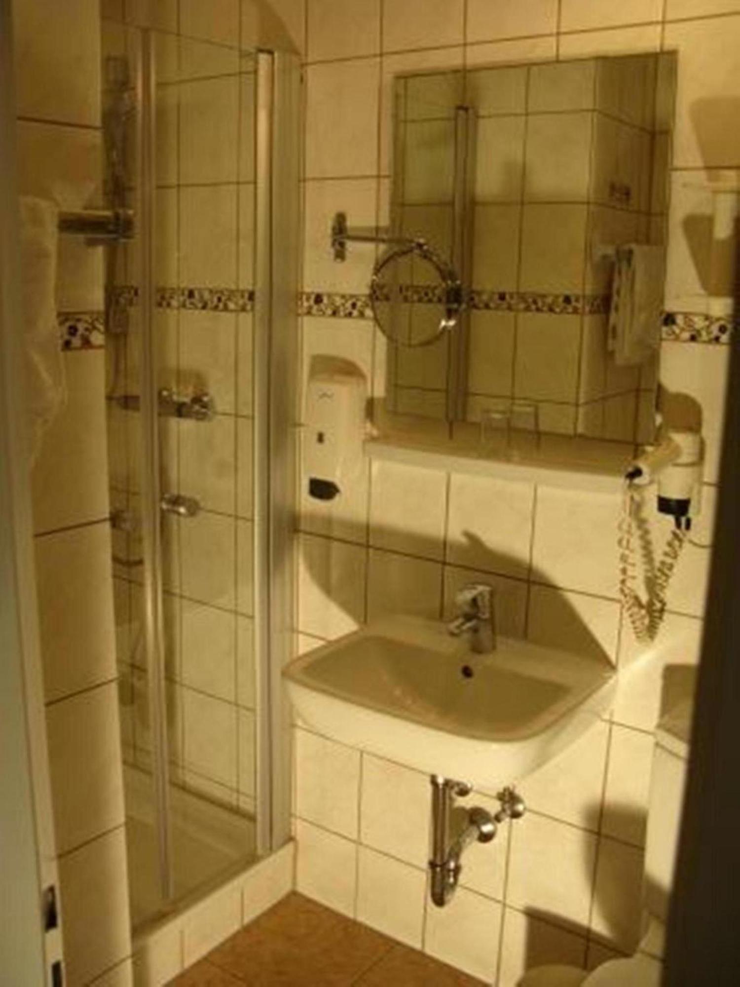 Hotel Waldersee Hannover Kültér fotó