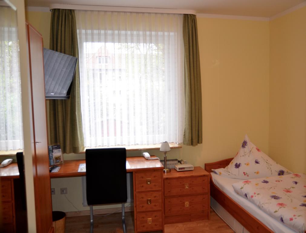 Hotel Waldersee Hannover Kültér fotó
